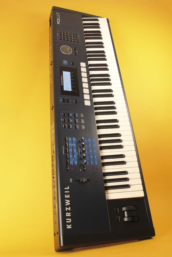 Kurzweil PC3LE7