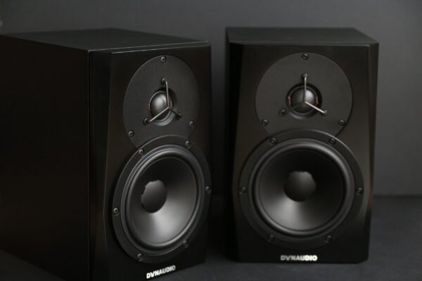 DYNAUDIO LYD-5